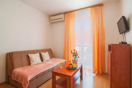 Apartmani Goran - apartman s 1 spavaćom sobom i pogledom na more