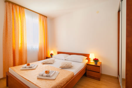 Apartmani Goran - apartman s 1 spavaćom sobom i pogledom na more