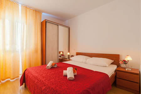 Apartmani Goran - apartman s 2 spavaće sobe II