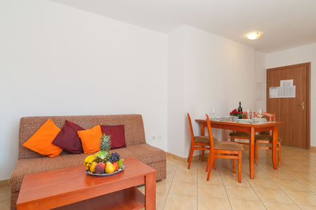 Apartmani Goran - apartman s 2 spavaće sobe II
