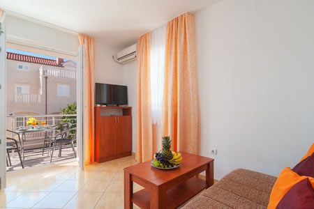 Apartmani Goran - apartman s 2 spavaće sobe II