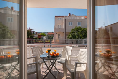 Apartmani Goran - apartman s 2 spavaće sobe i balkonom