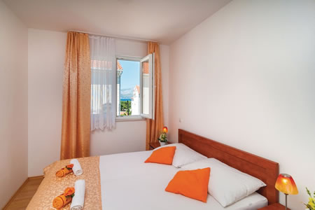 Apartmani Goran - apartman s 1 spavaćom sobom i djelomičnim pogledom na more