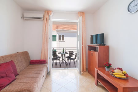 Apartmani Goran - apartman s 1 spavaćom sobom i djelomičnim pogledom na more